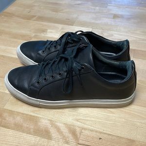 Mens Black Thursday Leather Sneaker Sz 8